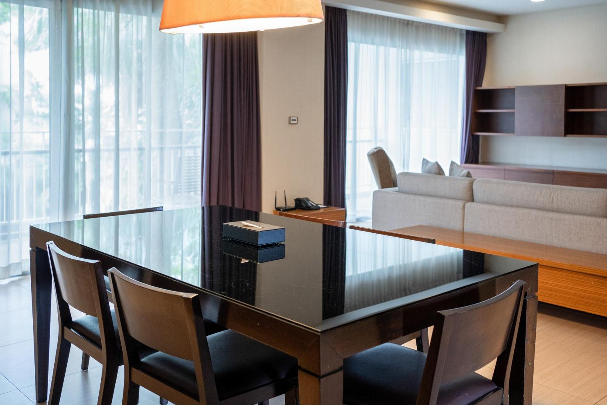 The Park Nine Hotel Srinakarin Bangkok Habitación foto